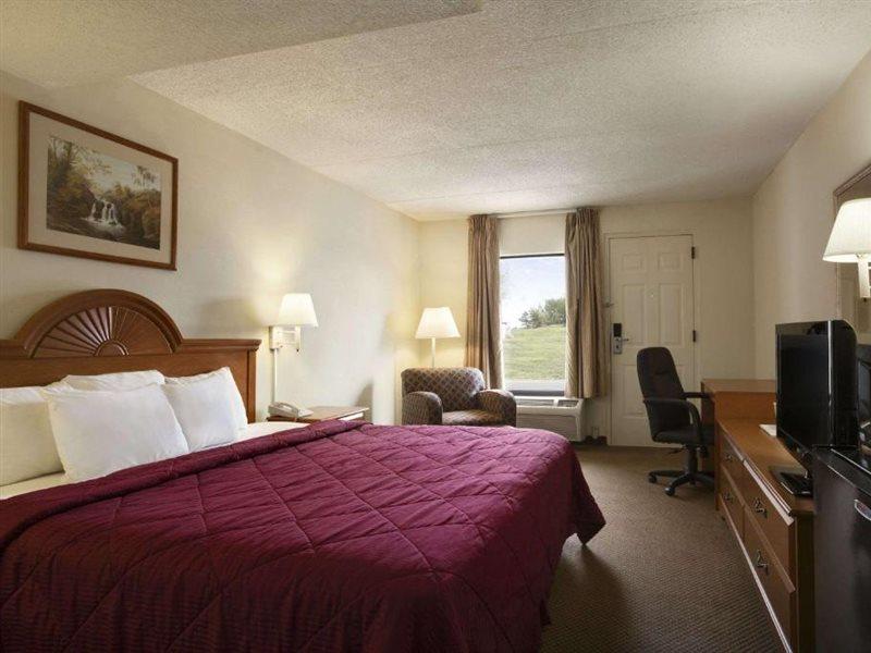 Days Inn By Wyndham Farmville Buitenkant foto