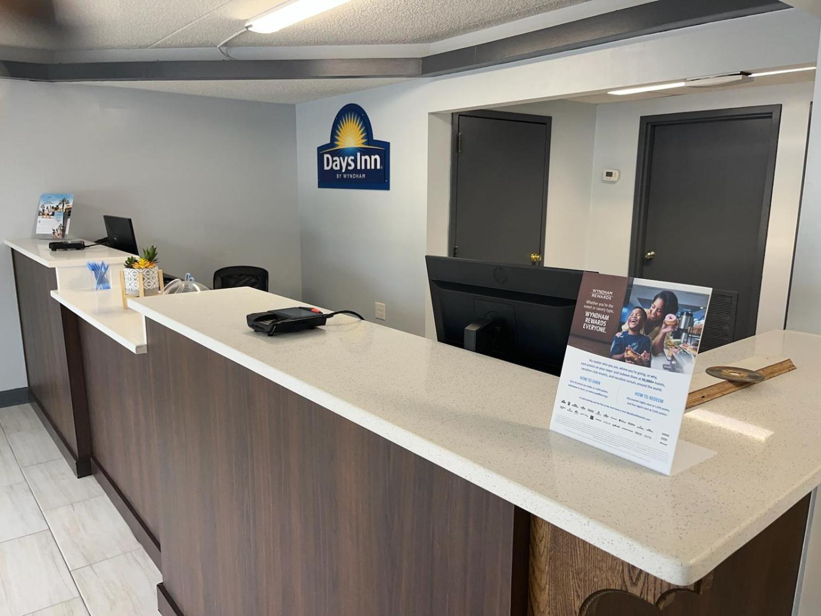 Days Inn By Wyndham Farmville Buitenkant foto